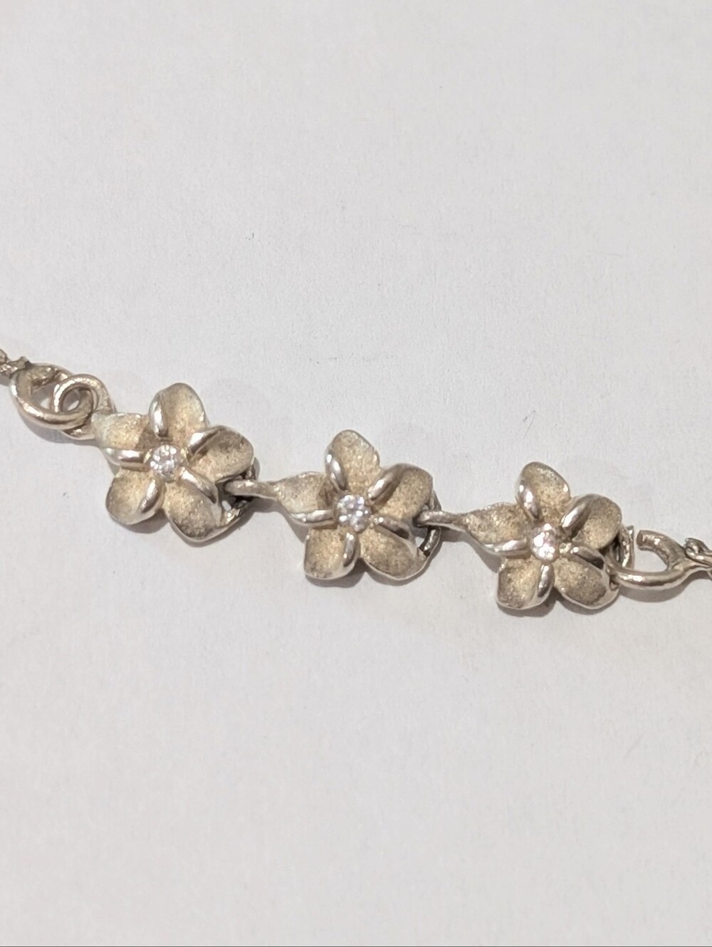 Hawaiian Designer PCU Sterling Silver Colorless Garnets Plumeria 9.25" Bracelet